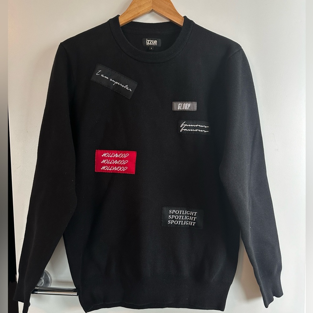 IZZUE knit pull over - black with Hollywood insignia men’s